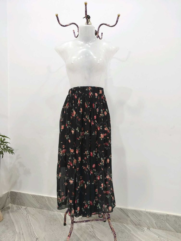 Floral Medi Skirt