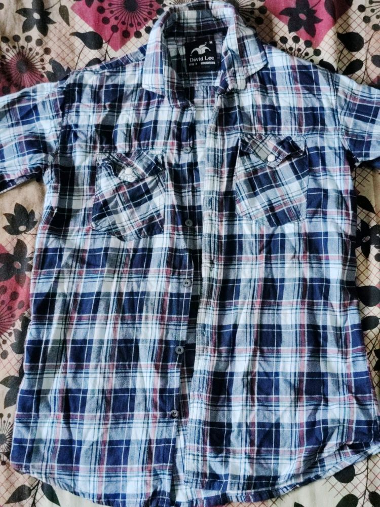 Double Pocket Shirt Perfect For Layering