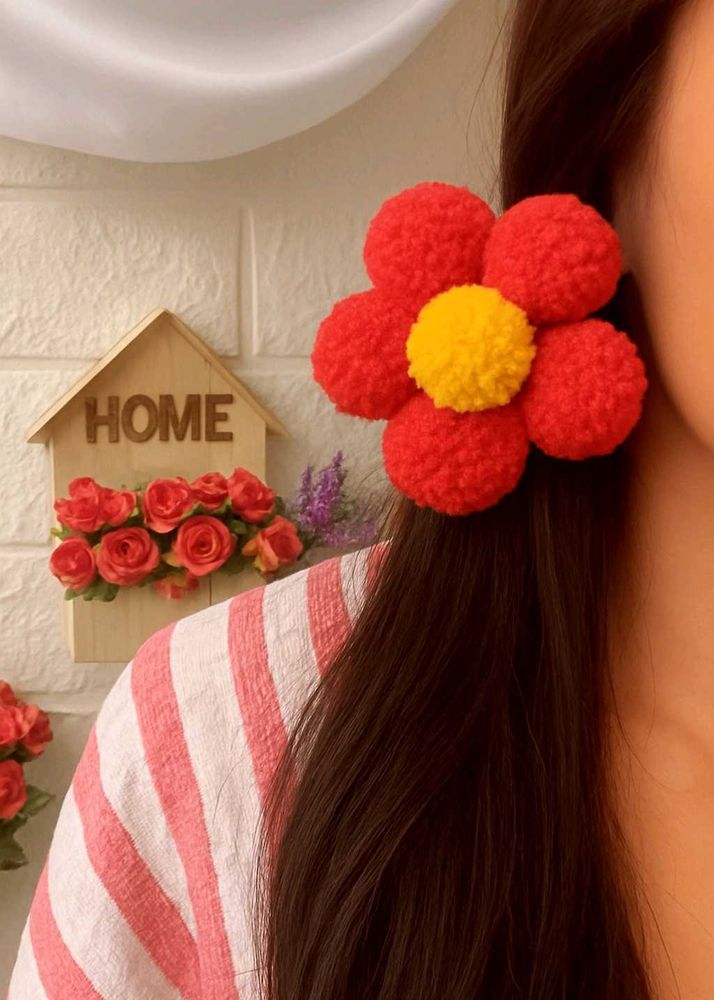 Red Flower Pom Po