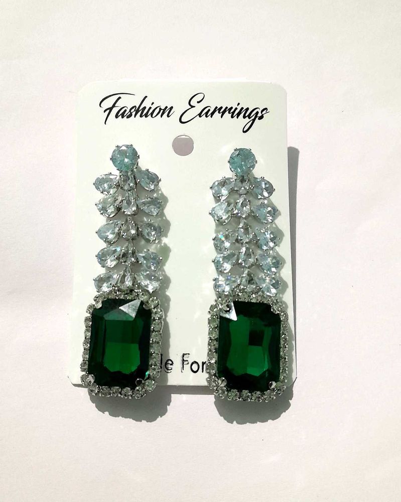 ad Emerald Drop Earrings