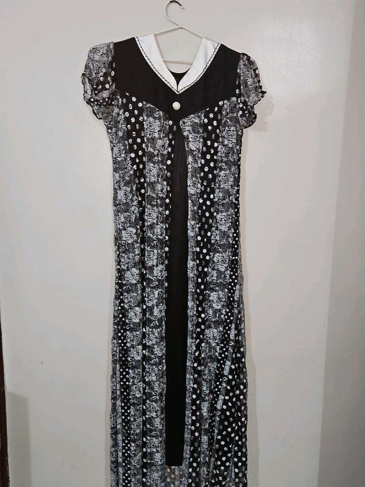 Black &amp; White Night Gown