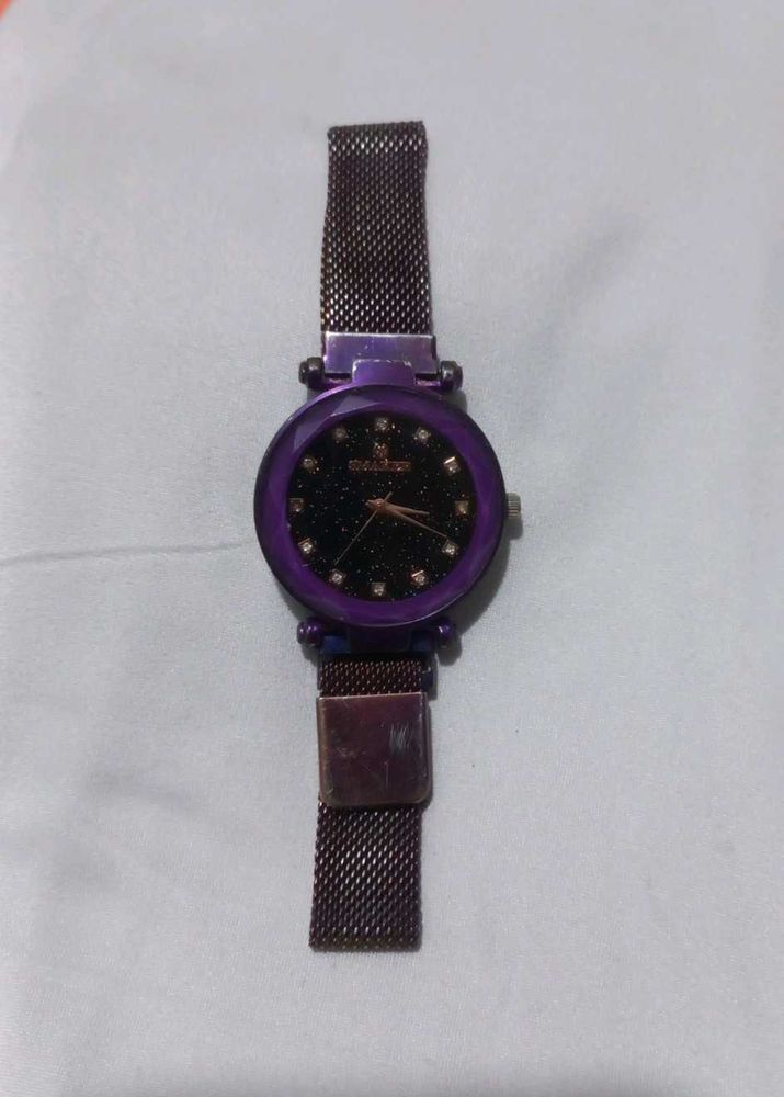 Stylish Magnetic Purple Watch