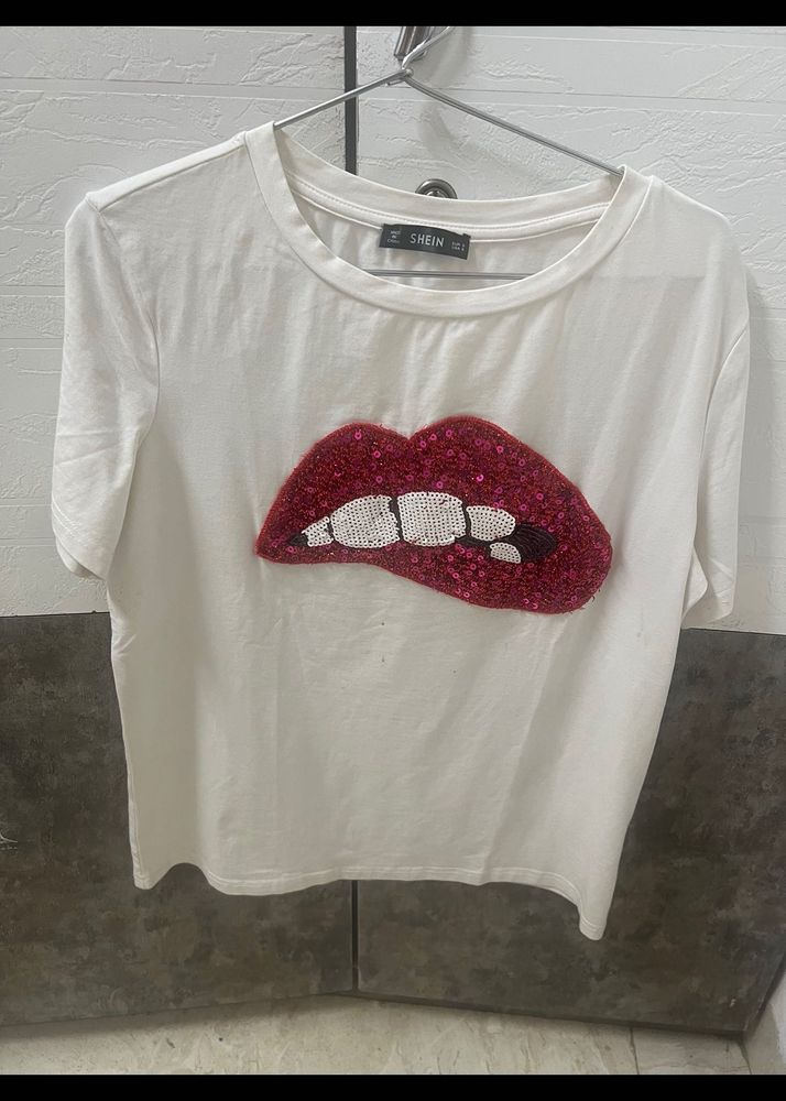 White Tshirt With Red Shiny On