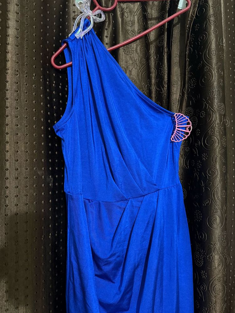 Blue Slit Dress 💙