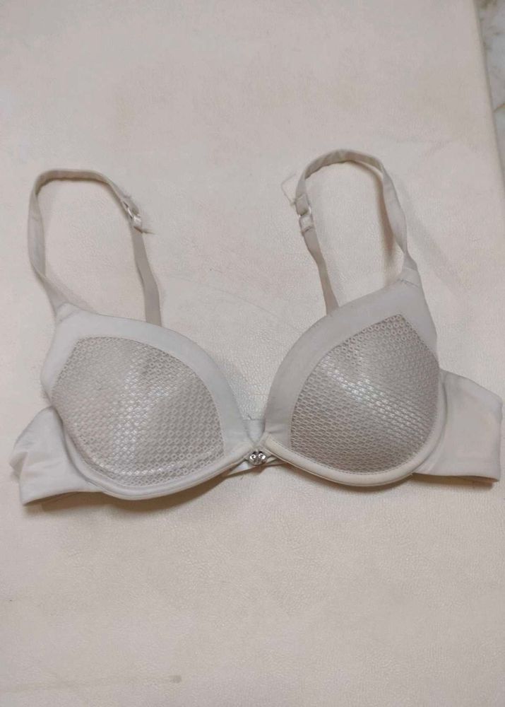 Wonderbra White Bra