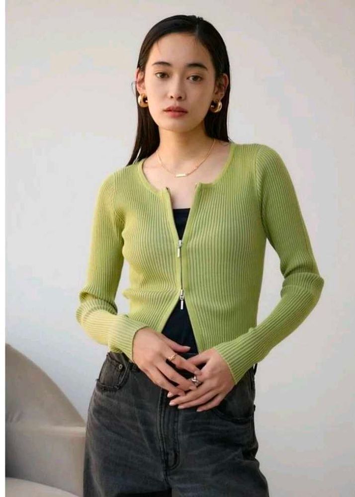Green Zip-Up Cardigan💚
