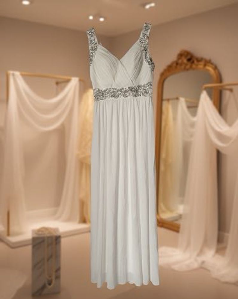 Elegant White Maxi Dress (boutique)