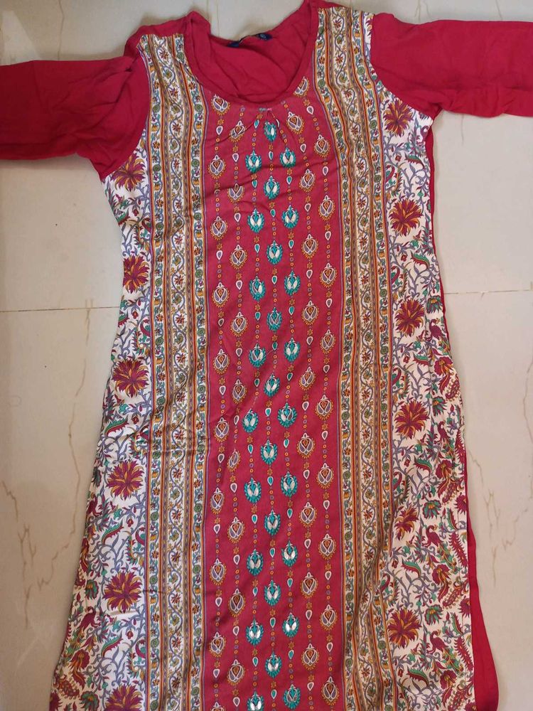 This is a Kurta Set Available With Pant.
