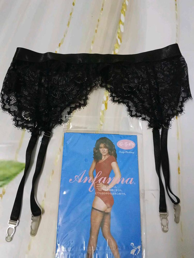 (1038)Black Lace Garter Belt