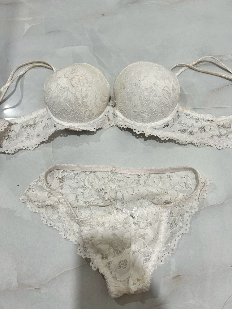 White Lace Lingerie Set