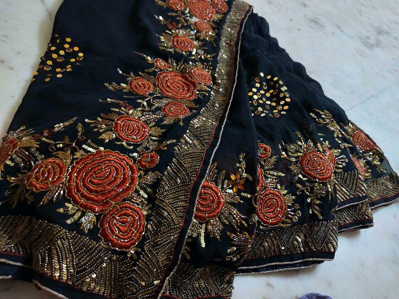Beautiful 😍 Embroidery 🪡 Black Saree Available ✨