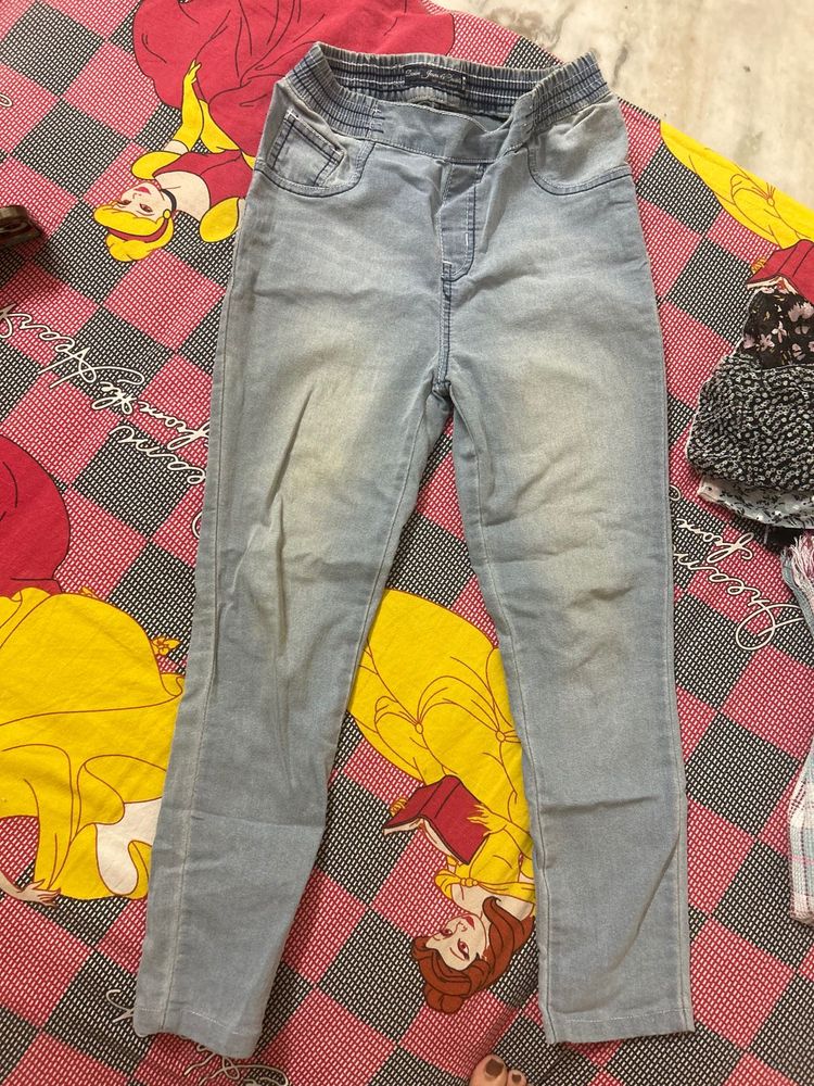 Light Wash Denim Pull-On Jegging