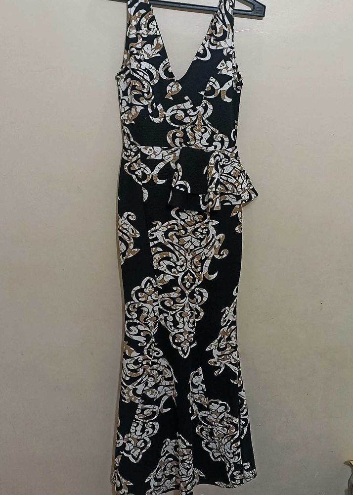 Elegant Black Print Dress