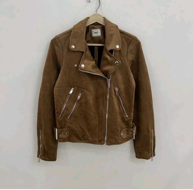 5 Jackets ( Suede And Leather Material)