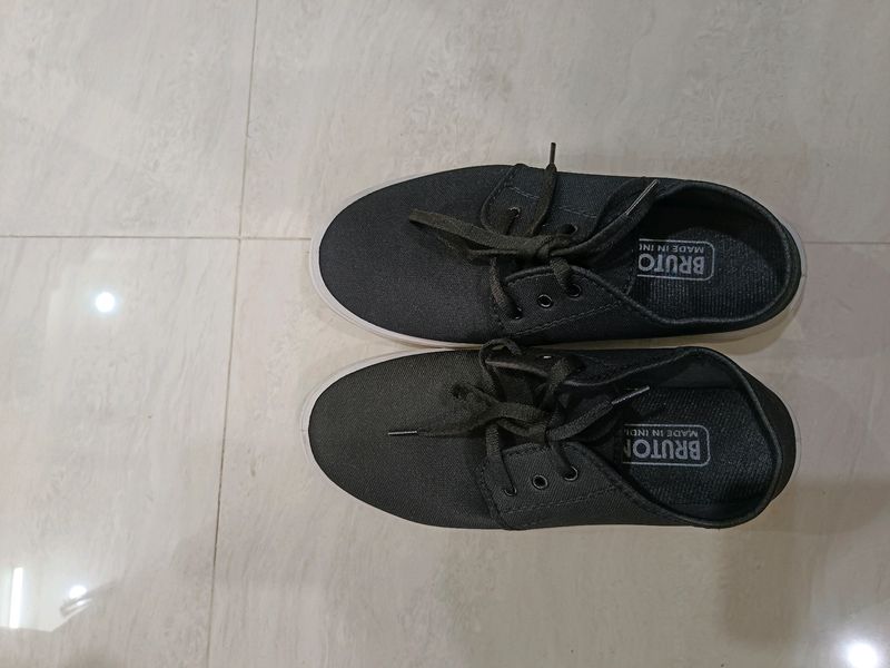 New Two Pairs Of Shoes