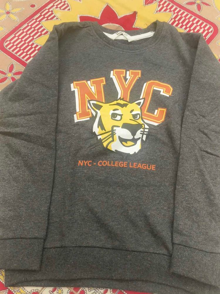 Cool NYC Graphic Sweatshirt