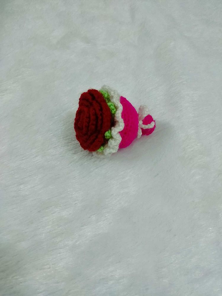Crochet Rose Mini Bouquet Keychain