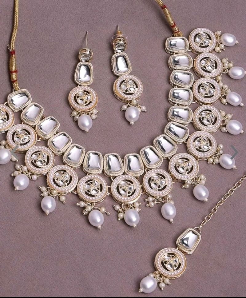New jewellery set