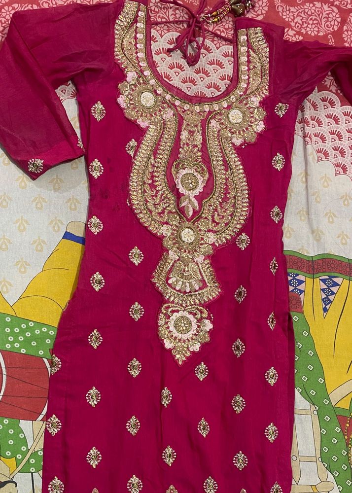 Pink Embroidered Pajmi Kameez