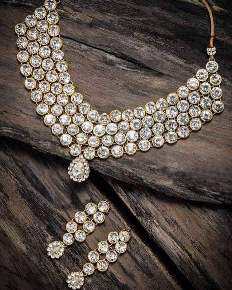 Elegant Necklace &amp; Earring Set