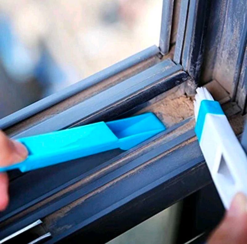 Window Groove Cleaning Brush Tool