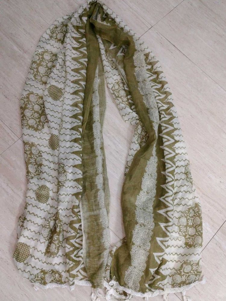 Cotton stole...