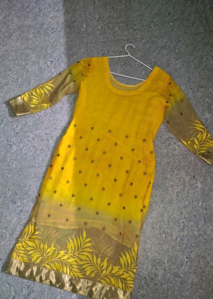 Yellow Kurti with Leaf + Polka Dots Design