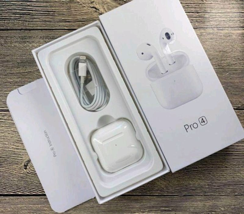 Apple Airpods Pro 4