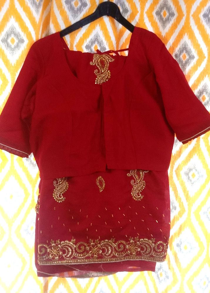 Preloved Red Saree❤️❤️