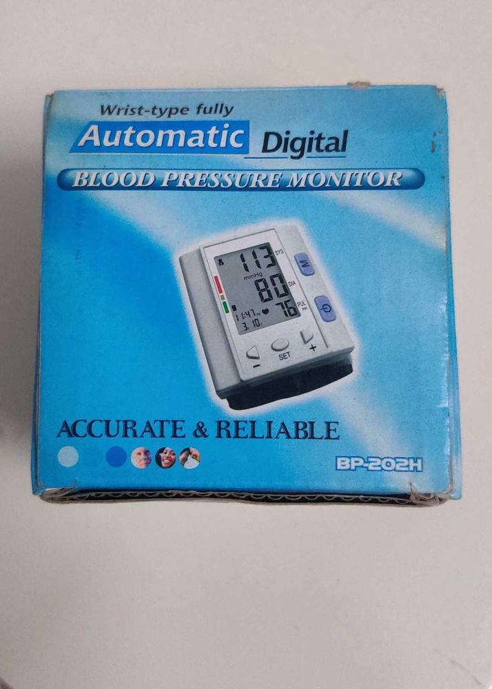Automatic Digital Wrist Blood Pressure Monitor