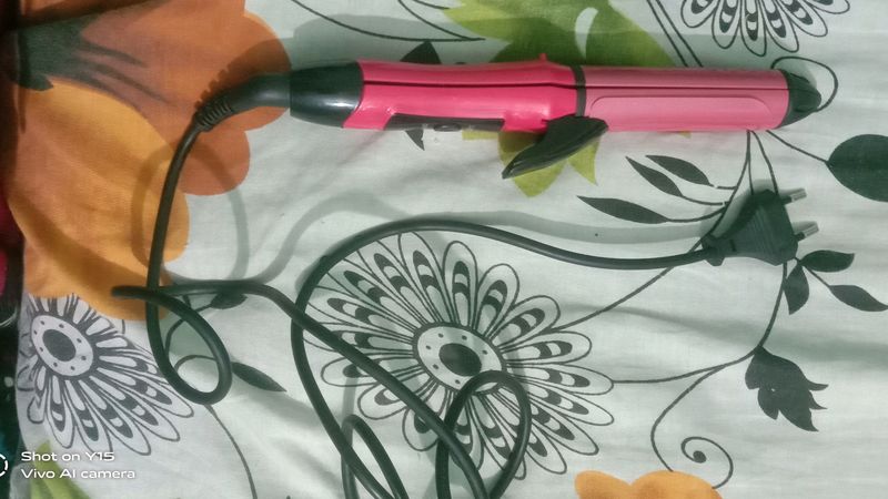 Nova Hair Straightener And Curler