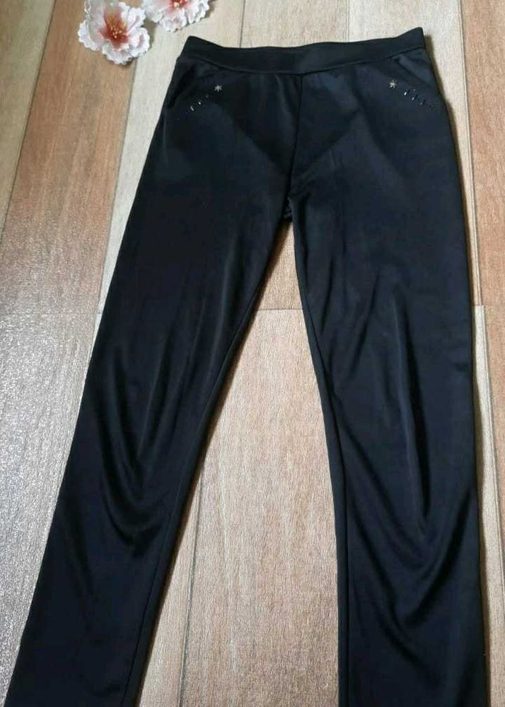 Essential Cropped Active Pants