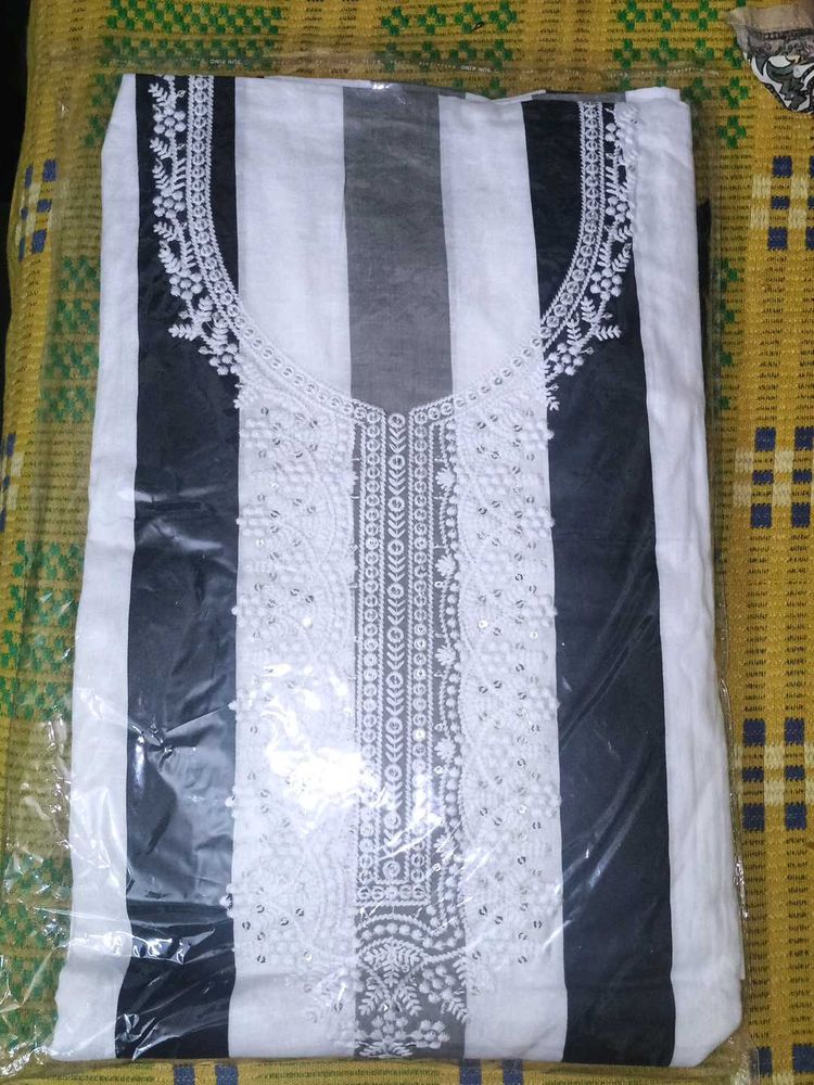 Unstitched suit