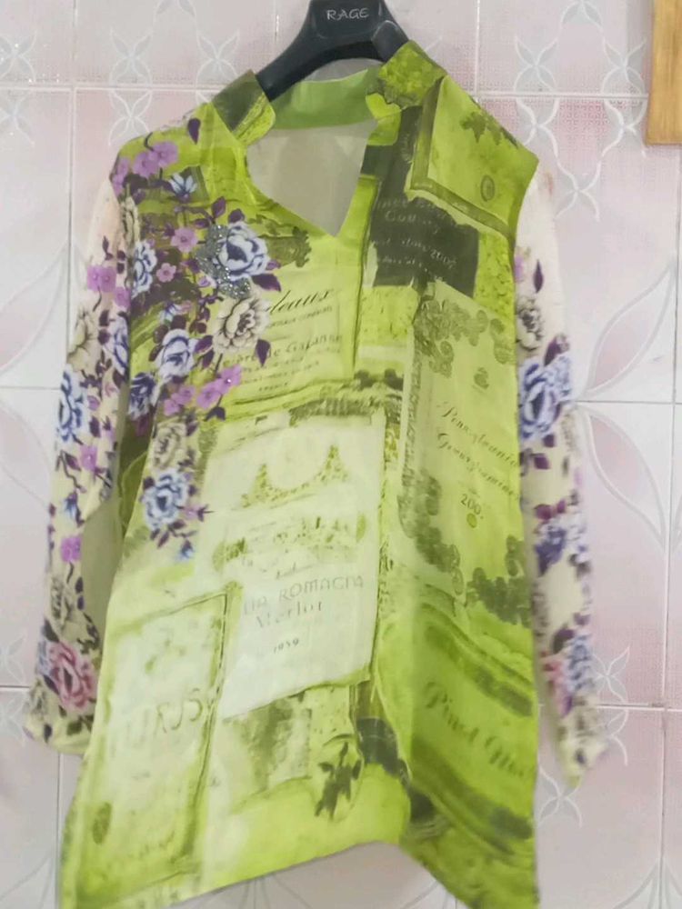 Beautiful Georgette Kurti And Top