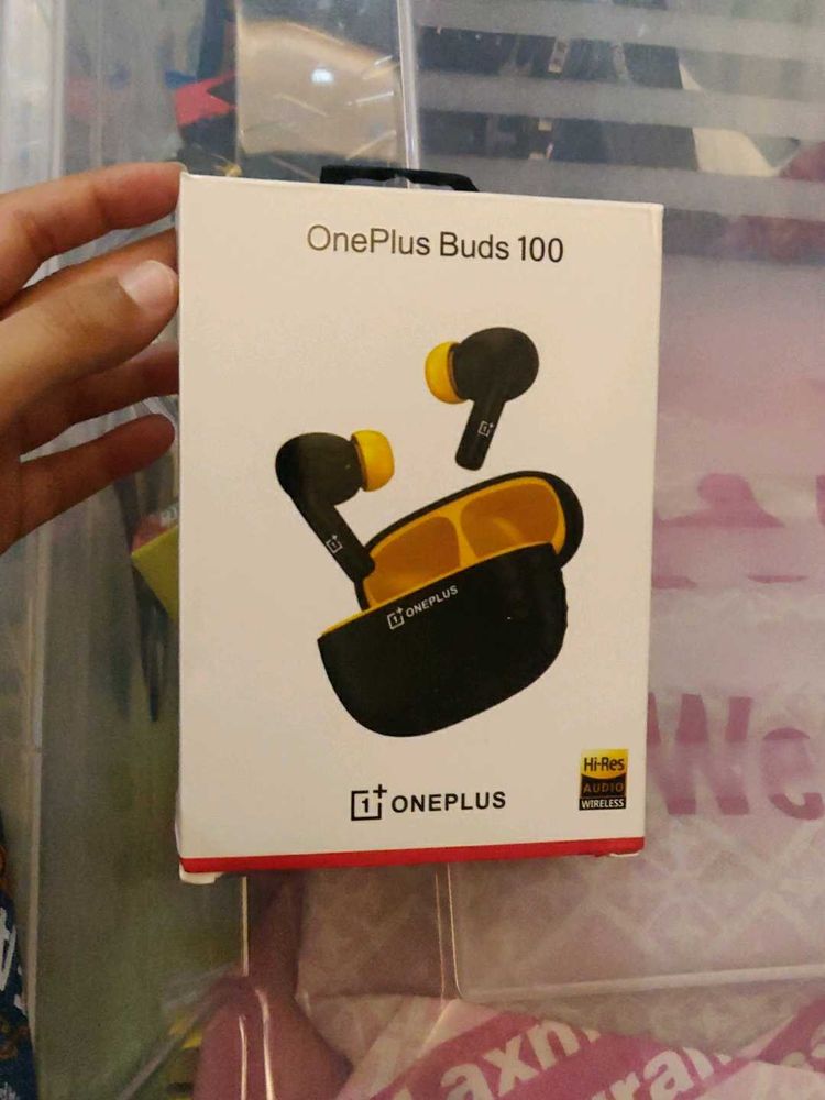 OnePlus Buds 100 - Brand New! Master Copy