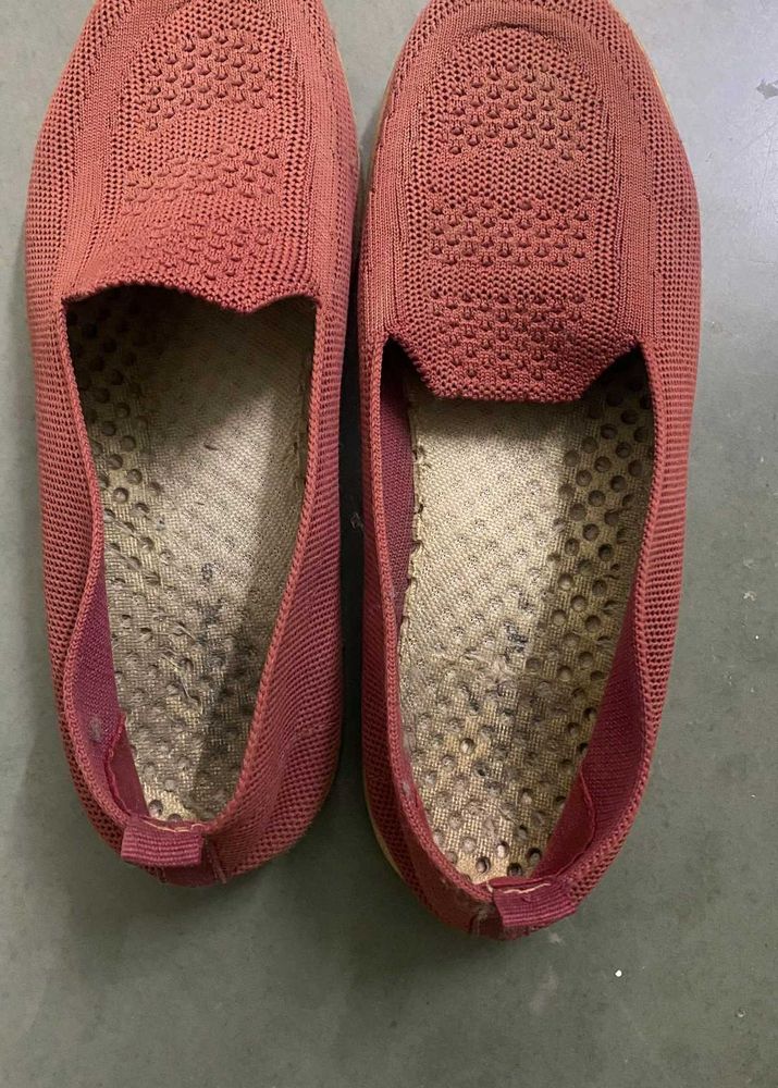 USED SHOE