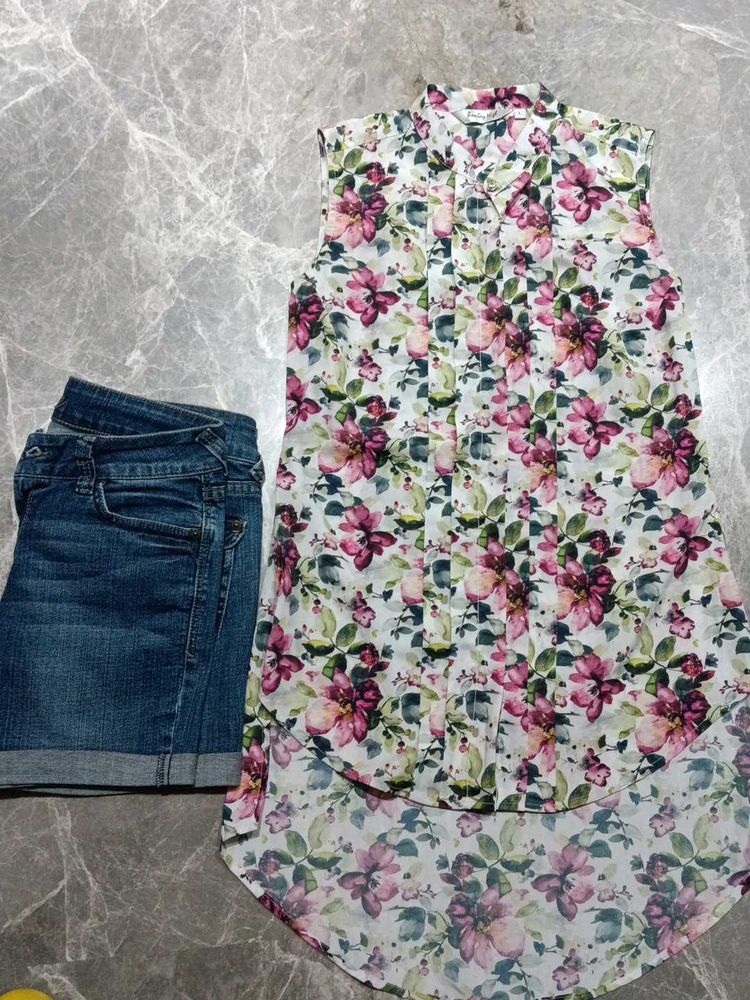 Floral Sleeveless Top