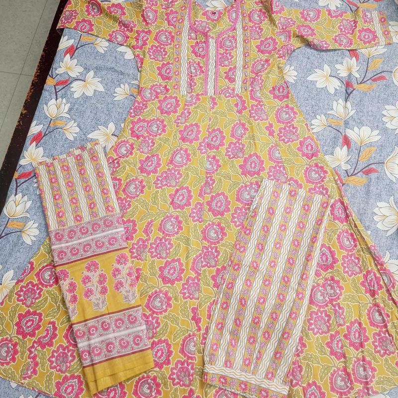 Floral Kurta Set