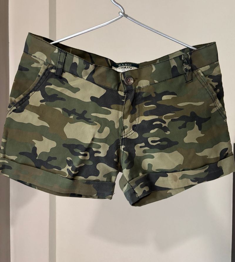H&amp;M Cargo Shorts