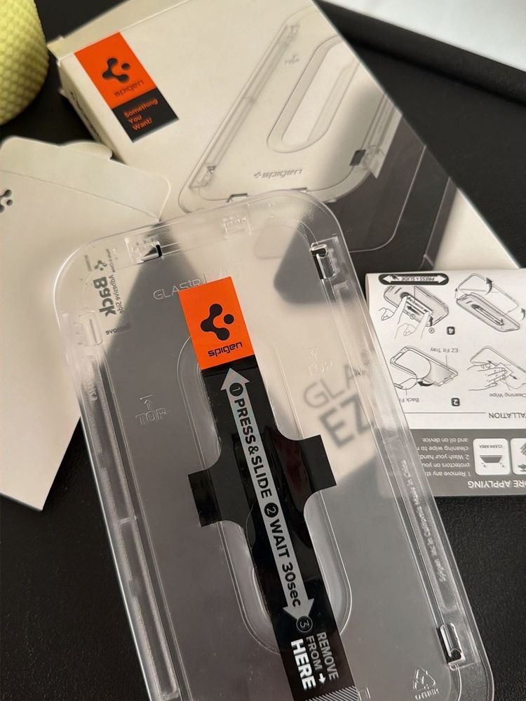 Spigen tempered glass- 14 pro max