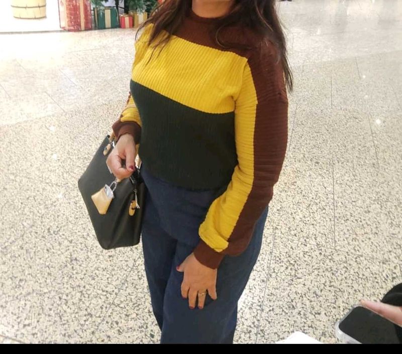 Color Block Ribbed Knit Sweater - M/L