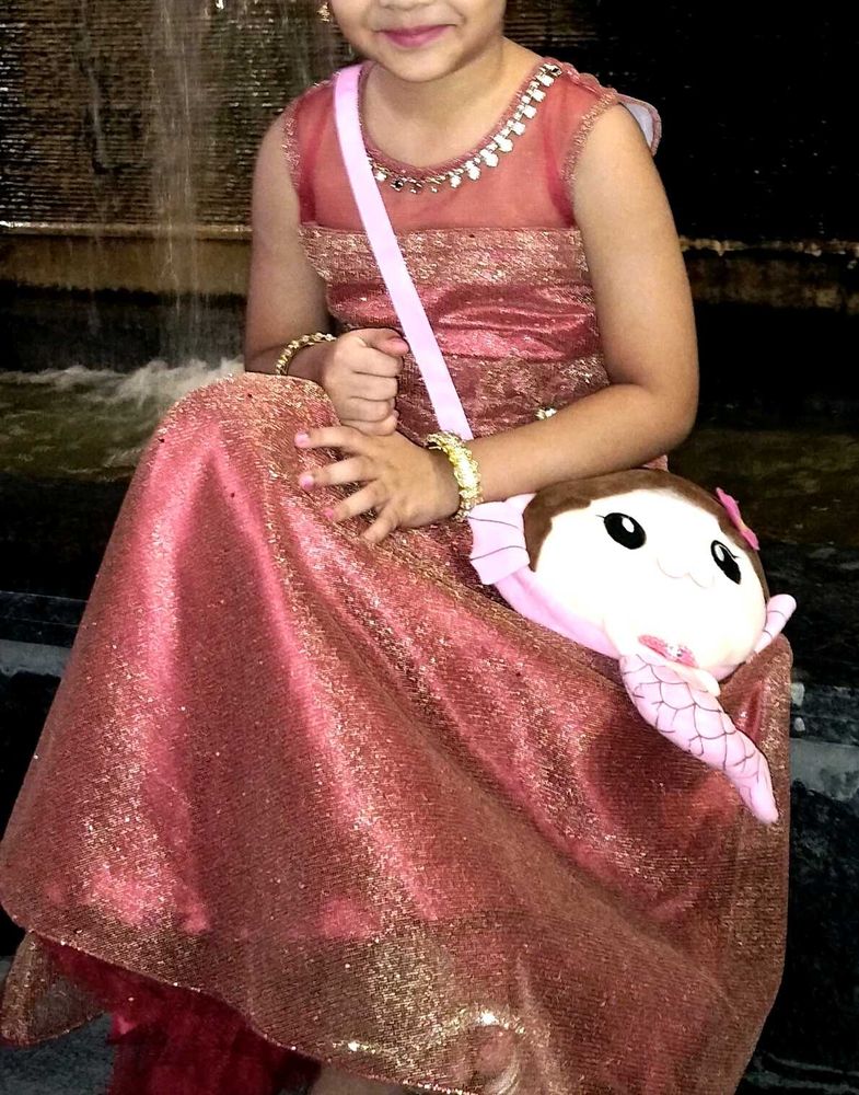 Beautiful Party Wear Outfit