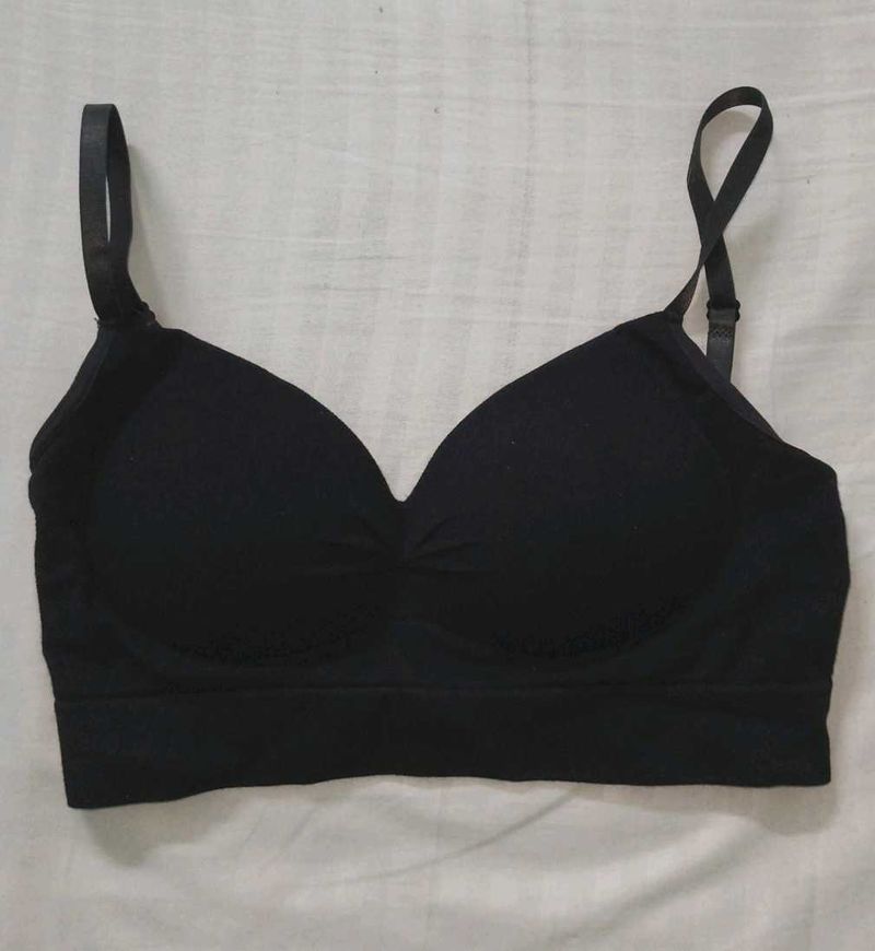 Comfortable Black And Skin Tone Everyday Bra Free