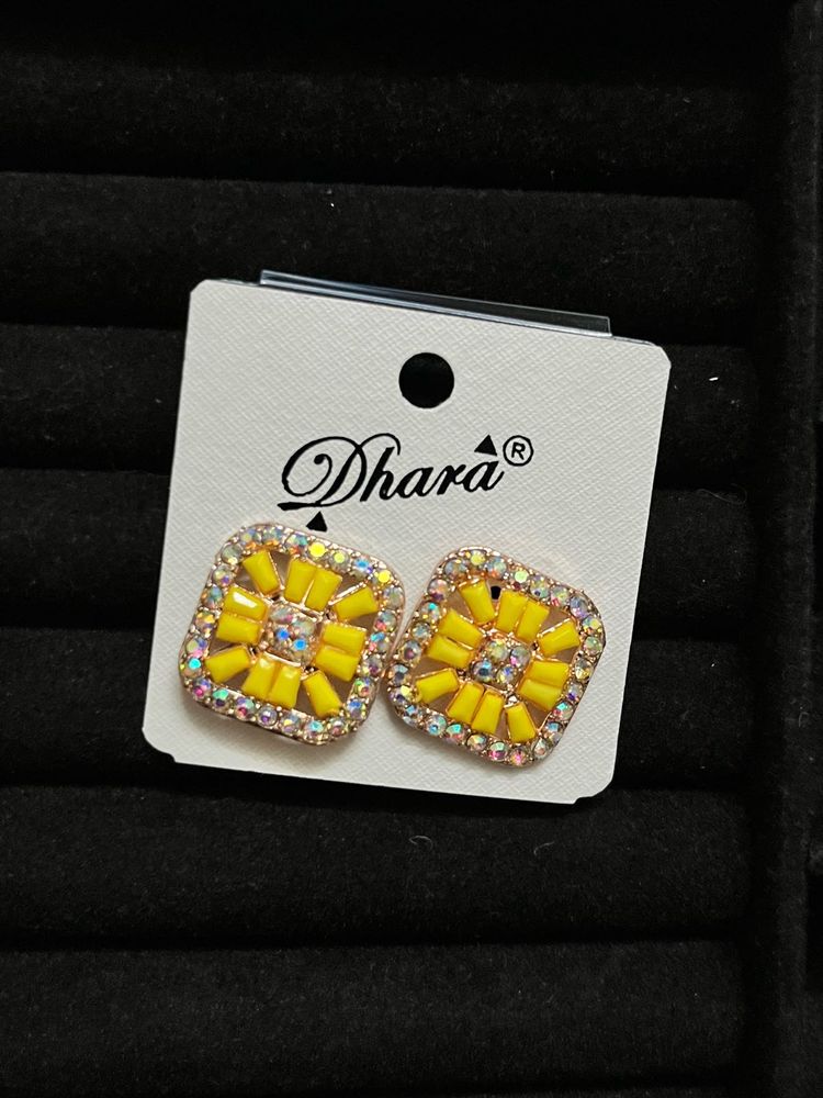 Yellow Studs