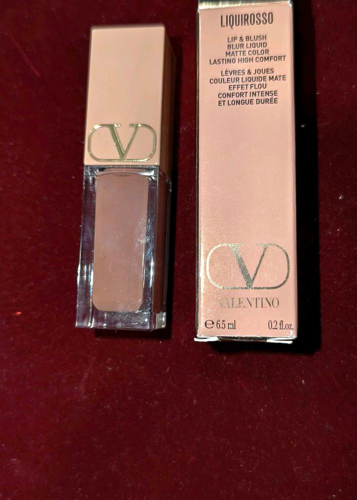 Valentino Liquirosso Lipstick 154A