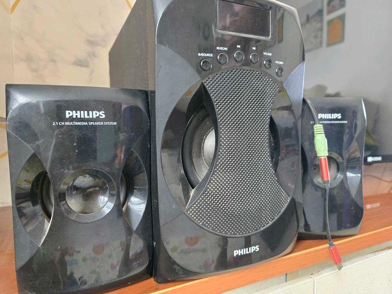 Philips 2.1 CH Multimedia Speaker System