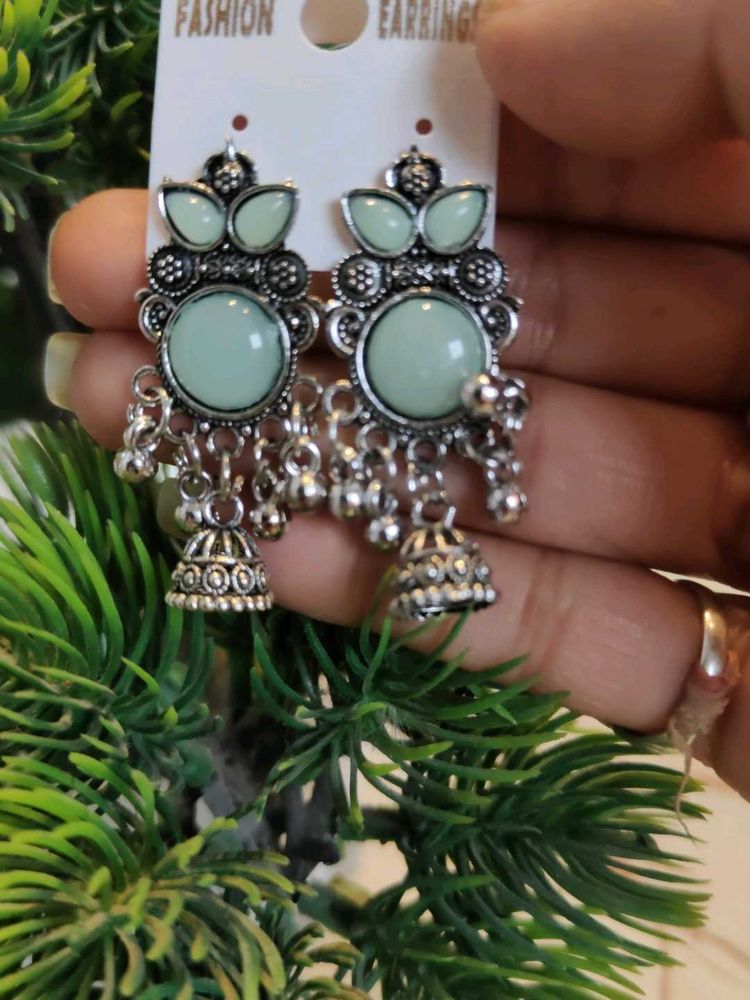 Cute Jhumka Earrings