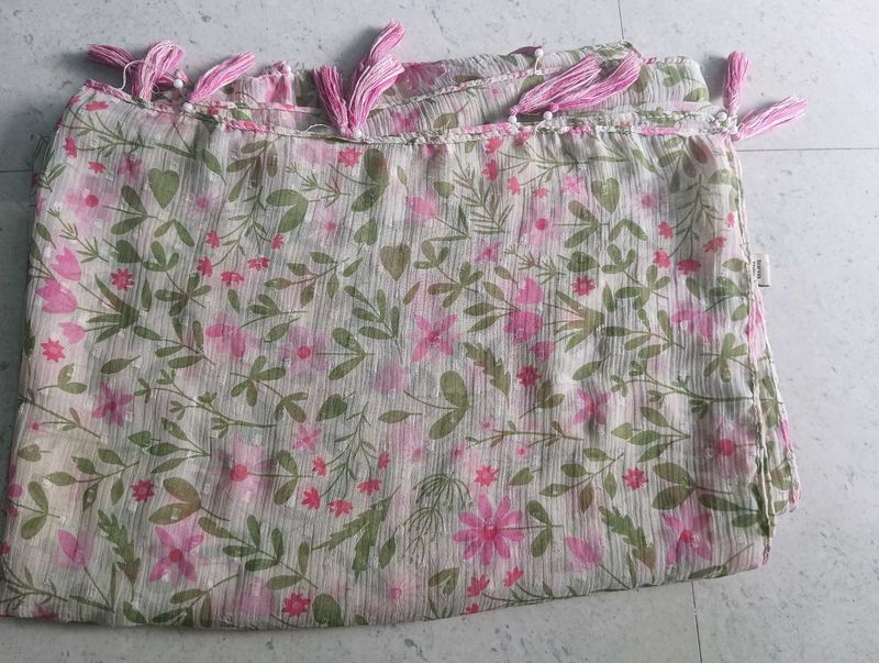 Floral Print Scarf with Tassels