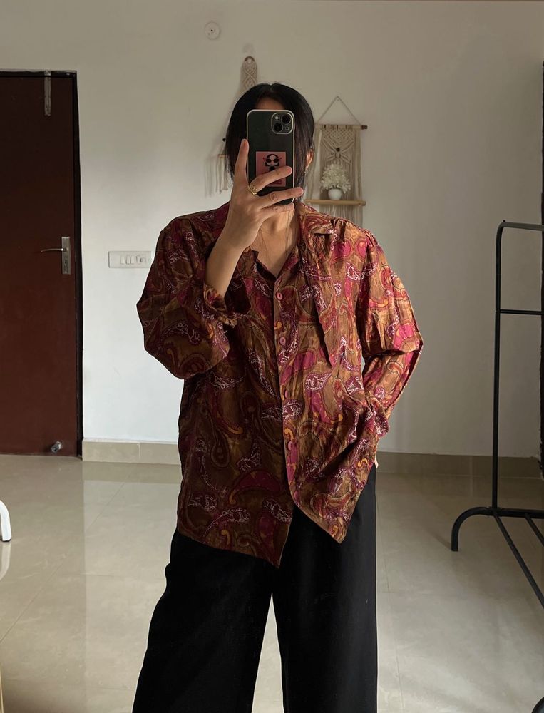 Tie knot Abstract Print Shirt