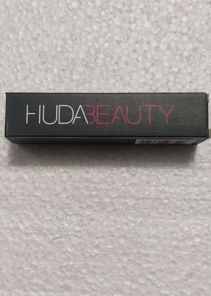 Huda Beauty Foundation Stick...